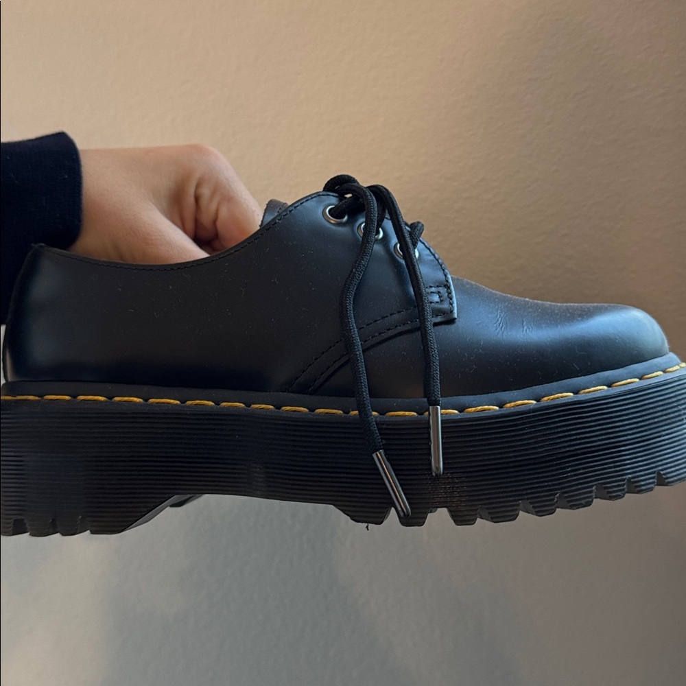 Doc Martens - Picture 4 of 4